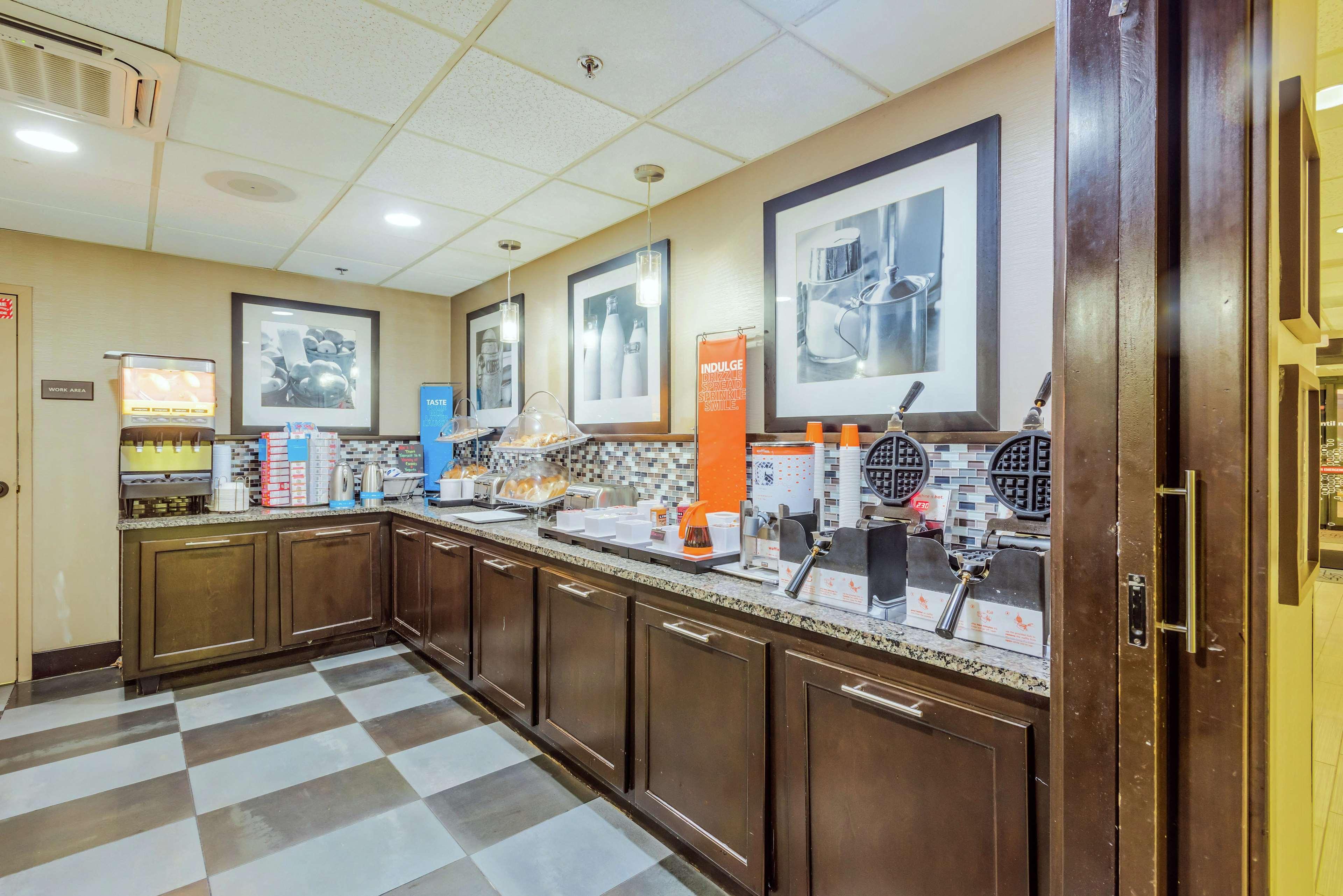 Hampton Inn Tampa International Airport/Westshore Kültér fotó